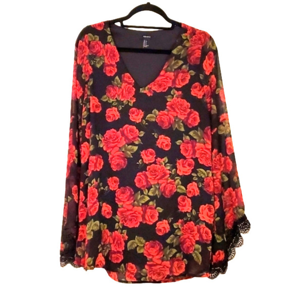 Forever 21 Rose Dress with Bell Sleeves Sz Small - Picture 1 of 5